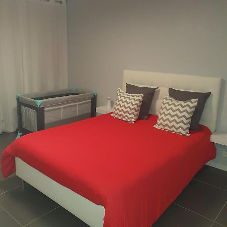 Agreable Appartement Морбье Экстерьер фото