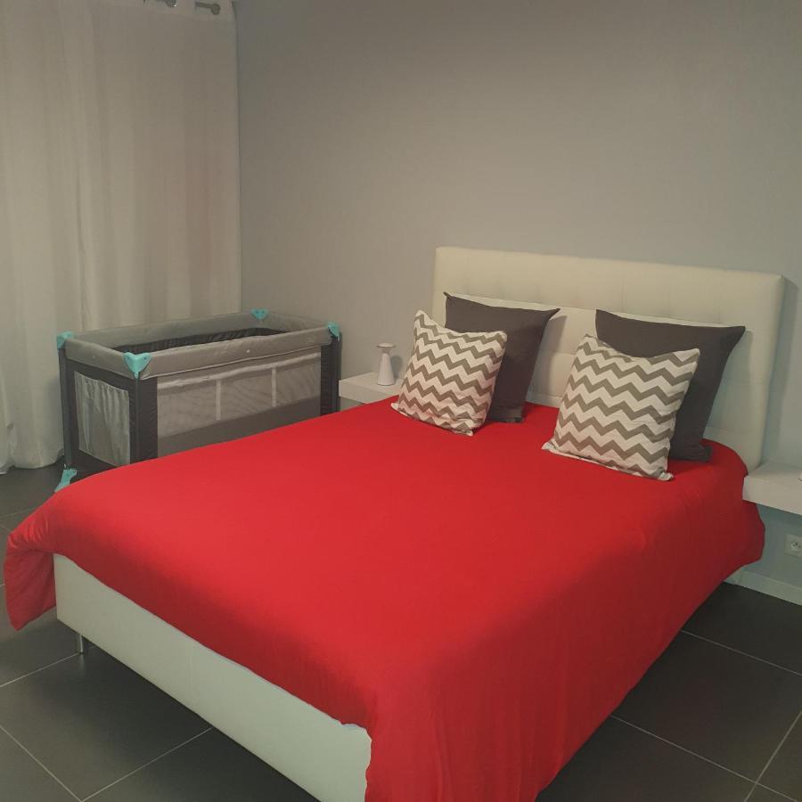 Agreable Appartement Морбье Экстерьер фото